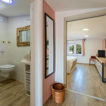 Family Friendly House With A Swimming Pool Peroj, Fazana - 23328 Holiday home *