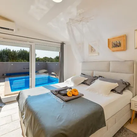 Family Friendly House With A Swimming Pool Peroj, Fazana - 23328 Holiday home