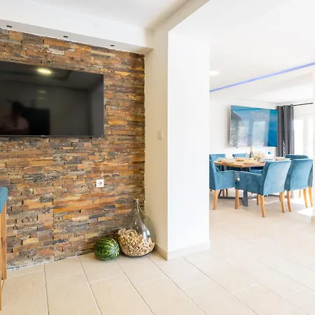 Family Friendly House With A Swimming Pool Peroj, Fazana - 23328 * Vodnjan